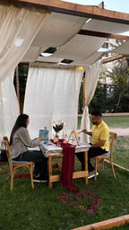 Couple-Date